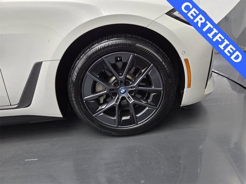 Certified 2024 BMW i4 xDrive40i image 18