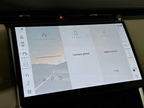 Used 2025 Land Rover Discovery Sport S image 13