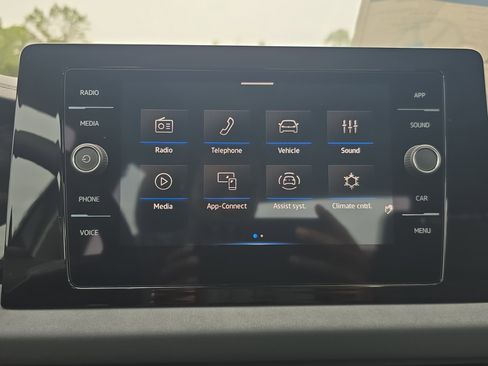 New 2026 Volkswagen Jetta SE image 21