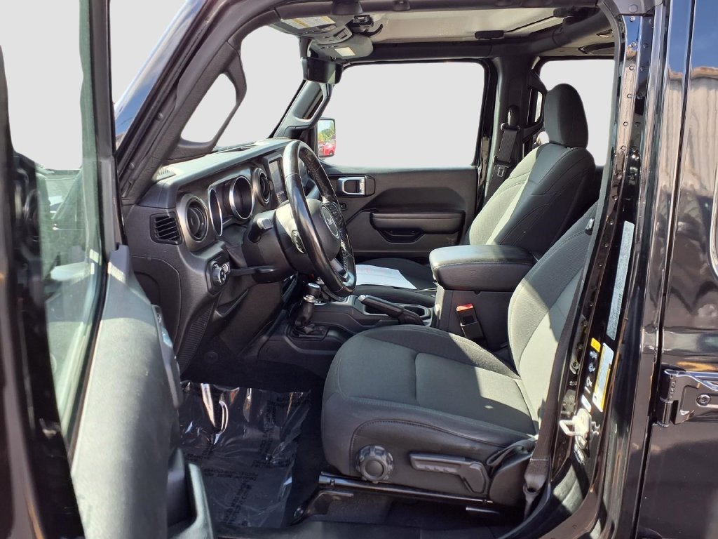 Used 2021 Jeep Gladiator Sport AWD/4WD image 25