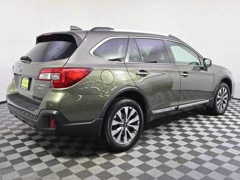 Used 2019 Subaru Outback 3.6R Touring w/ Protection Package #1 AWD/4WD image 7