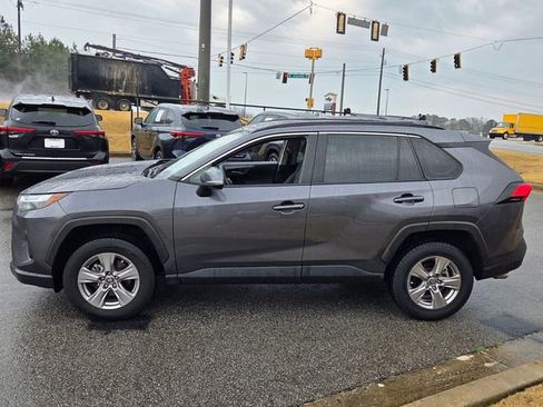 Used 2024 Toyota RAV4 XLE image 4