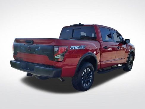 Used 2023 Nissan Titan PRO-4X AWD/4WD image 9