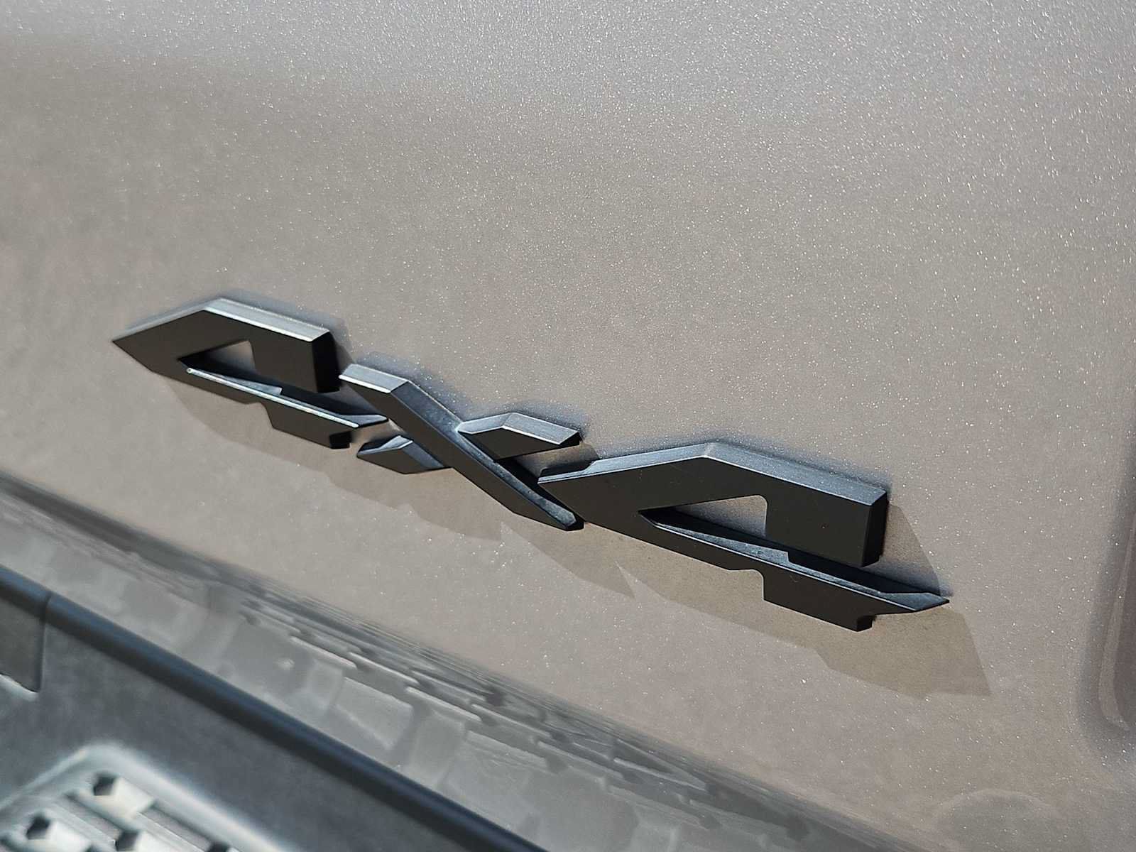 Used 2025 RAM 1500 Warlock AWD/4WD image 11