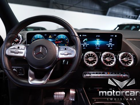 Used 2021 Mercedes-Benz GLA 250 w/ AMG Line Exterior image 32