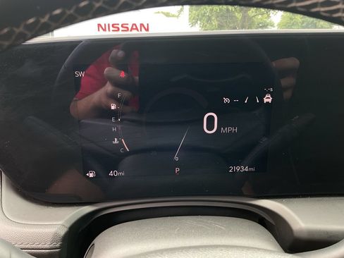 Used 2025 Buick Encore GX Preferred FWD image 32