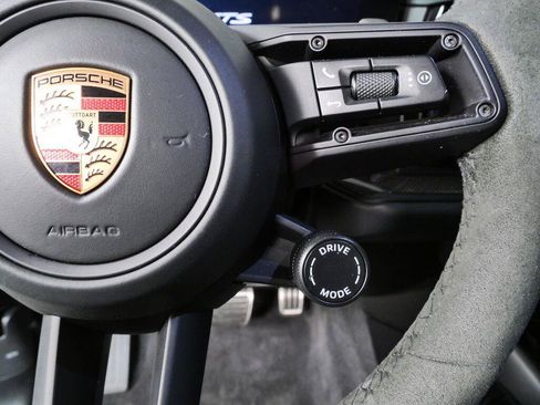 Used 2025 Porsche Cayenne GTS AWD/4WD image 16