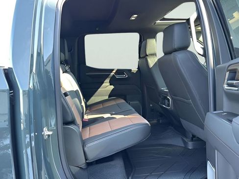New 2026 Chevrolet Silverado 1500 High Country AWD/4WD image 39
