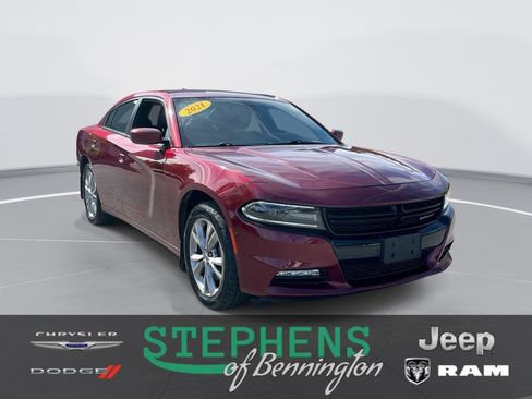 Used 2021 Dodge Charger SXT w/ Cold Weather Package image 1