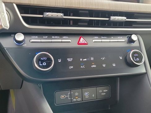 New 2025 Hyundai Sonata SEL image 27