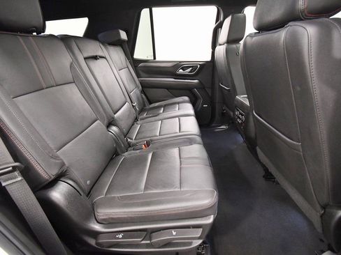 Used 2024 Chevrolet Tahoe RST w/ Luxury Package AWD/4WD image 18