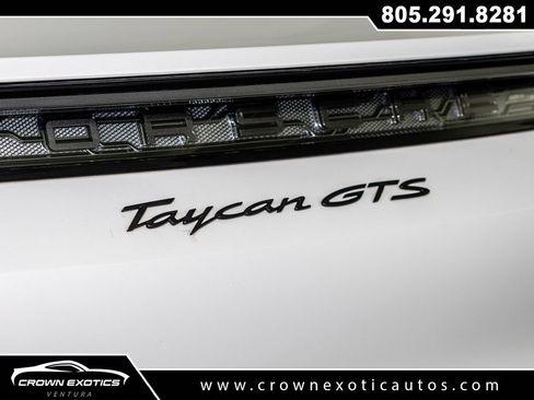 Used 2024 Porsche Taycan GTS image 30