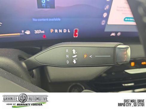 Used 2026 Buick Enclave Preferred FWD image 24