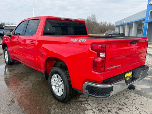 Used 2025 Chevrolet Silverado 1500 LT AWD/4WD image 7