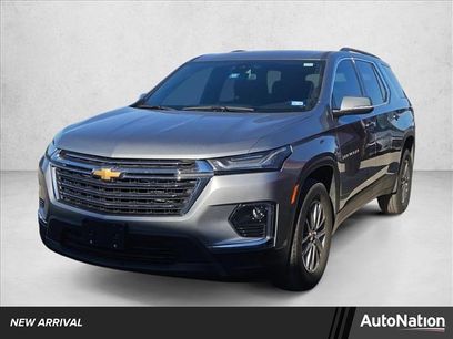 Used 2023 Chevrolet Traverse LT