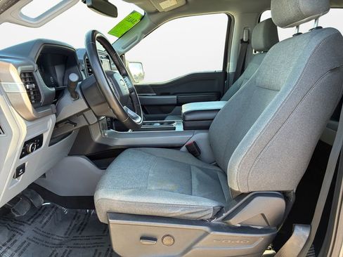 Used 2024 Ford F150 XLT w/ Mobile Office Package image 19