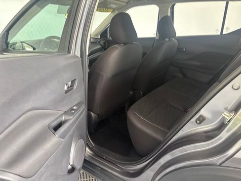 Used 2021 Nissan Kicks S FWD image 20