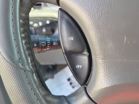 Used 2004 Ford Explorer Sport Trac XLS RWD image 23
