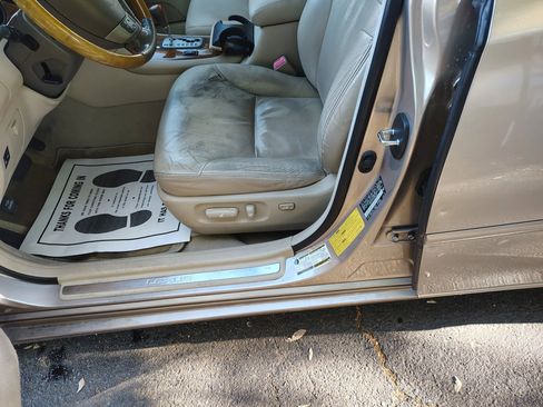 Used 2005 Lexus ES 330 FWD image 6