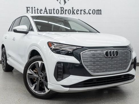 Used 2022 Audi Q4 e-tron Prestige image 7