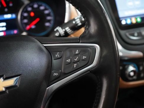 Used 2020 Chevrolet Equinox Premier image 25