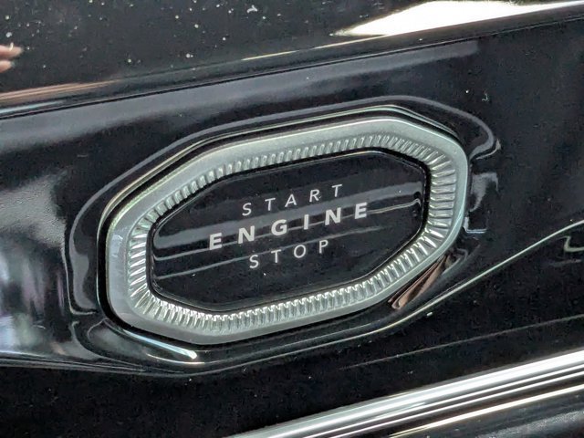 New 2026 Jeep Grand Cherokee Altitude AWD/4WD image 29