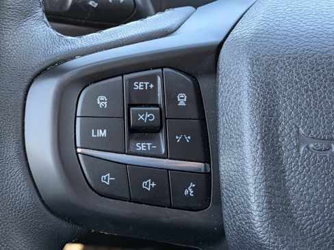 Used 2024 Ford Ranger Lariat w/ FX4 Off-Road Package image 23