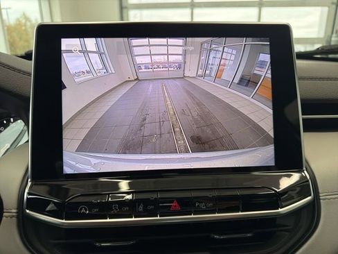 New 2026 Jeep Compass Limited AWD/4WD image 21