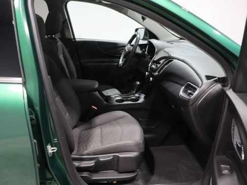 Used 2018 Chevrolet Equinox LT w/ Sun & Infotainment Package AWD/4WD image 26