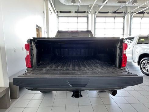 Used 2022 Chevrolet Silverado 3500 High Country w/ Z71 Off-Road Package AWD/4WD image 34