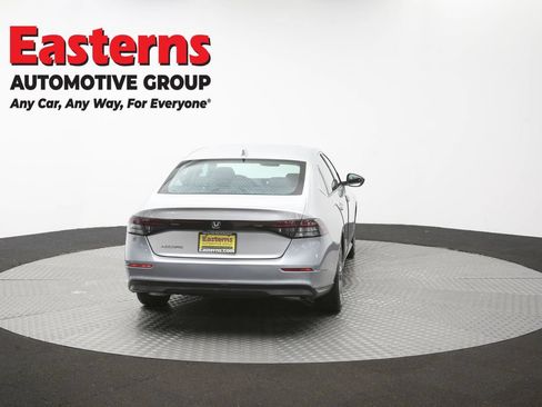 Used 2024 Honda Accord EX image 34