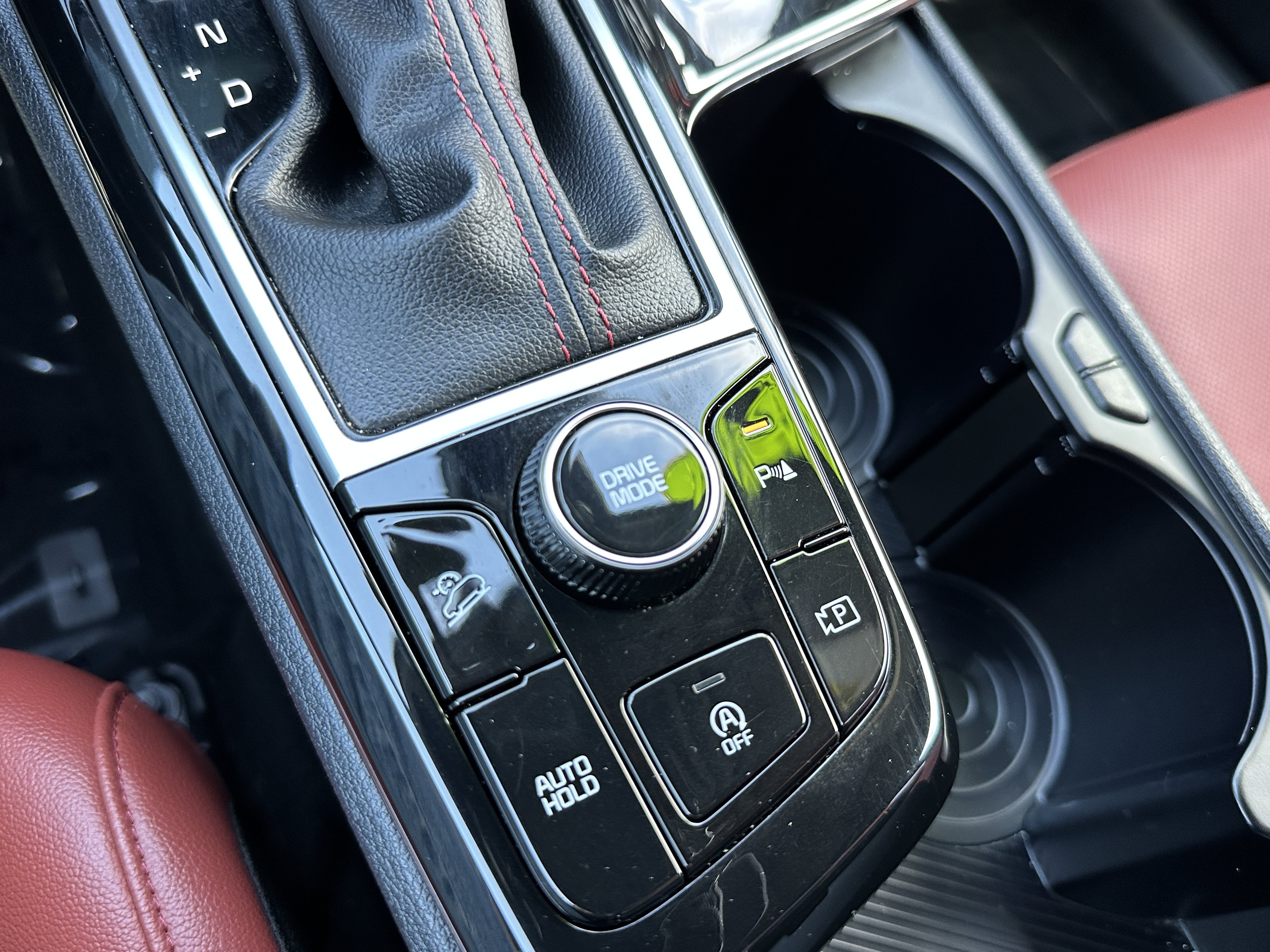 Used 2024 Kia Sportage SX FWD image 32