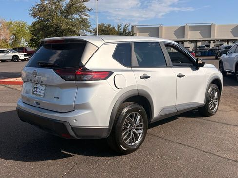 Certified 2024 Nissan Rogue S AWD/4WD image 6