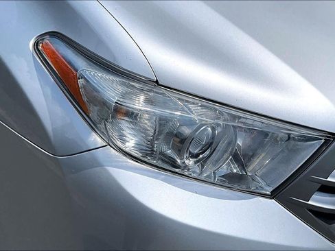 Used 2013 Toyota Highlander SE AWD/4WD image 28