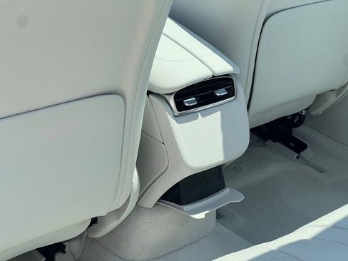 Certified 2023 Mercedes-Benz EQE AMG 4MATIC Sedan image 57