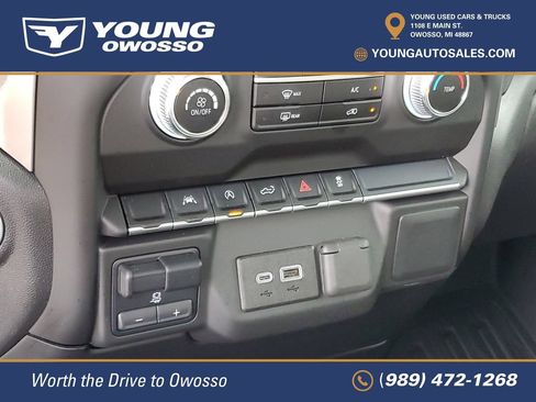 Used 2025 GMC Sierra 1500 Pro w/ Pro Value Package AWD/4WD image 18