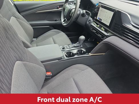 Used 2026 Toyota Camry LE FWD image 15