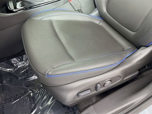 Used 2026 Buick Encore GX Sport Touring w/ Advanced Technology Package image 23