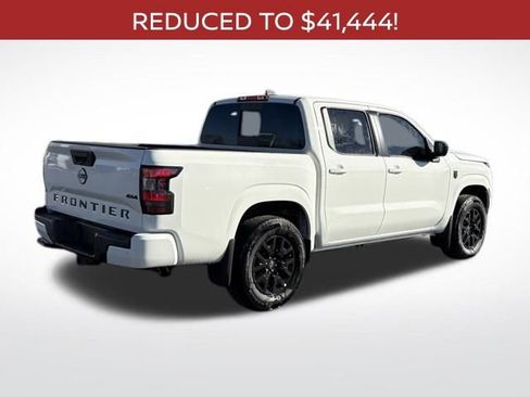 New 2026 Nissan Frontier SV w/ Tow Package AWD/4WD image 4