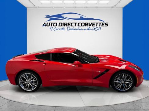 Used 2019 Chevrolet Corvette Stingray Coupe w/ Battery Protection Package RWD image 8