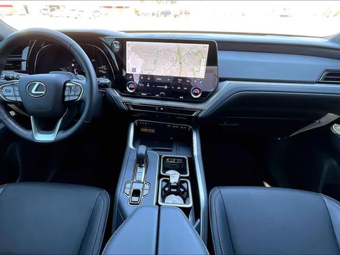 Used 2025 Lexus TX 350 Premium w/ Technology Package image 16