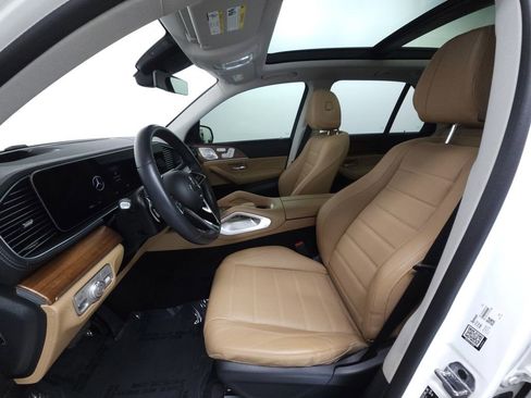 Used 2024 Mercedes-Benz GLE 450e 4MATIC image 8