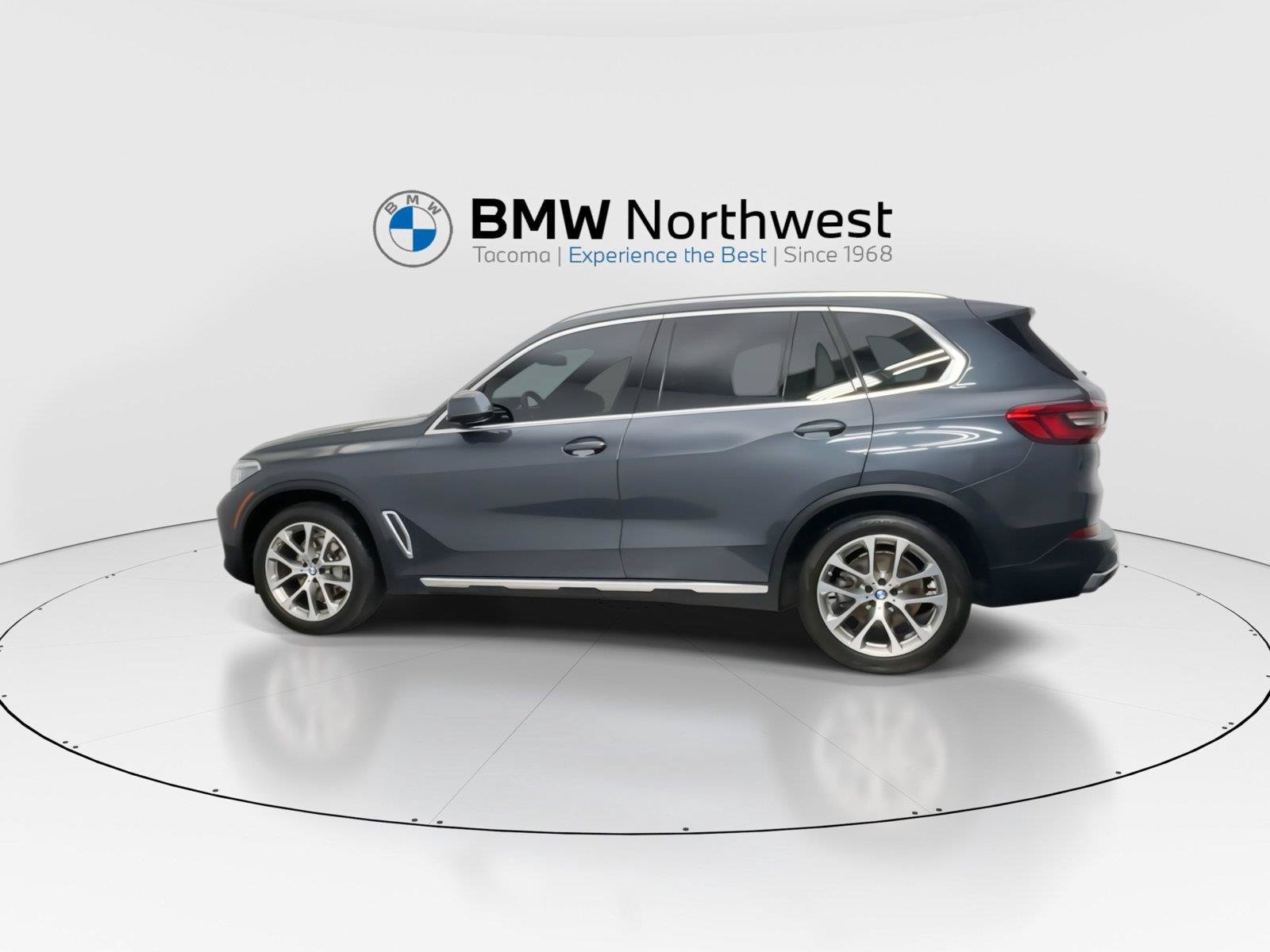 Used 2019 BMW X5 xDrive40i w/ Executive Package AWD/4WD image 11