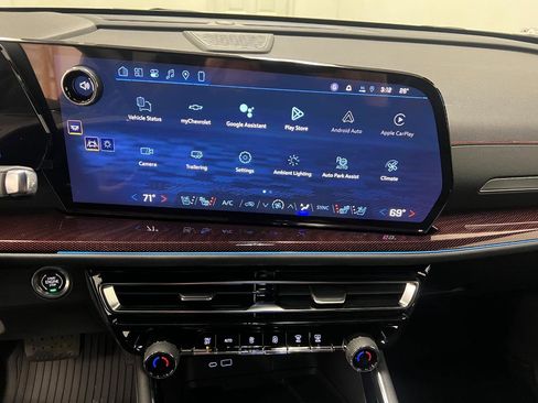 New 2026 Chevrolet Traverse RS w/ LPO, Floor Liner Package image 56