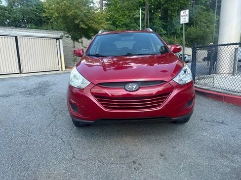 Used 2012 Hyundai Tucson GLS FWD image 2