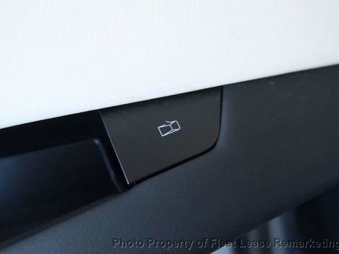 Used 2024 Tesla Cybertruck AWD Crew Cab image 56