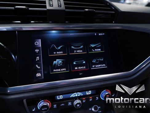 Used 2020 Audi Q3 2.0T Premium image 37