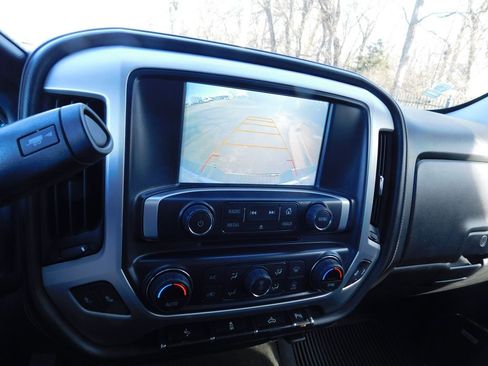 Used 2017 GMC Sierra 1500 SLT w/ SLT Premium Package image 10