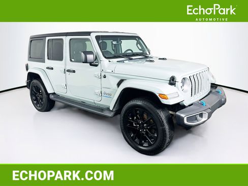 Used 2023 Jeep Wrangler Unlimited Sahara AWD/4WD image 1