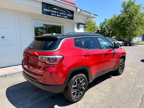 Used 2020 Jeep Compass Trailhawk AWD/4WD image 17